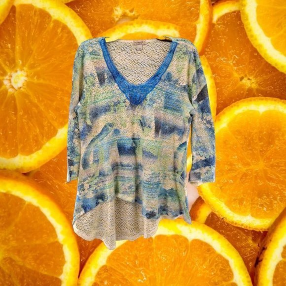 One World Live‎ and Let Live Blue/Yellow/Green VNeck Sweater